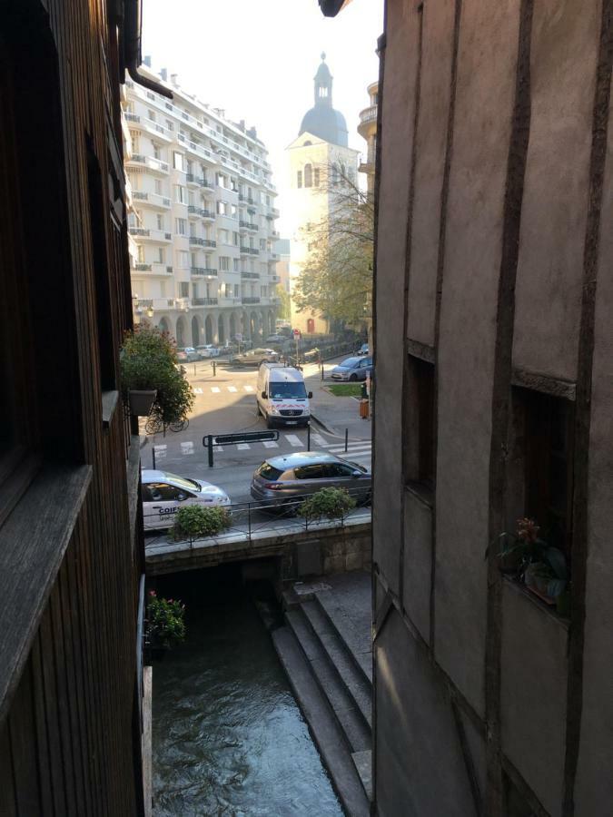 Lodges Du Canal St-Dominique 안시 외부 사진